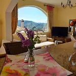 Hotel Santa Giusta *